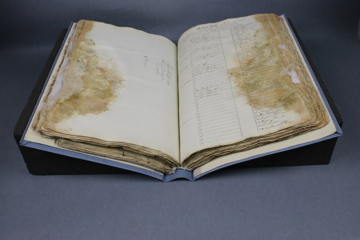 Conservation binding with a cover made from handmade card